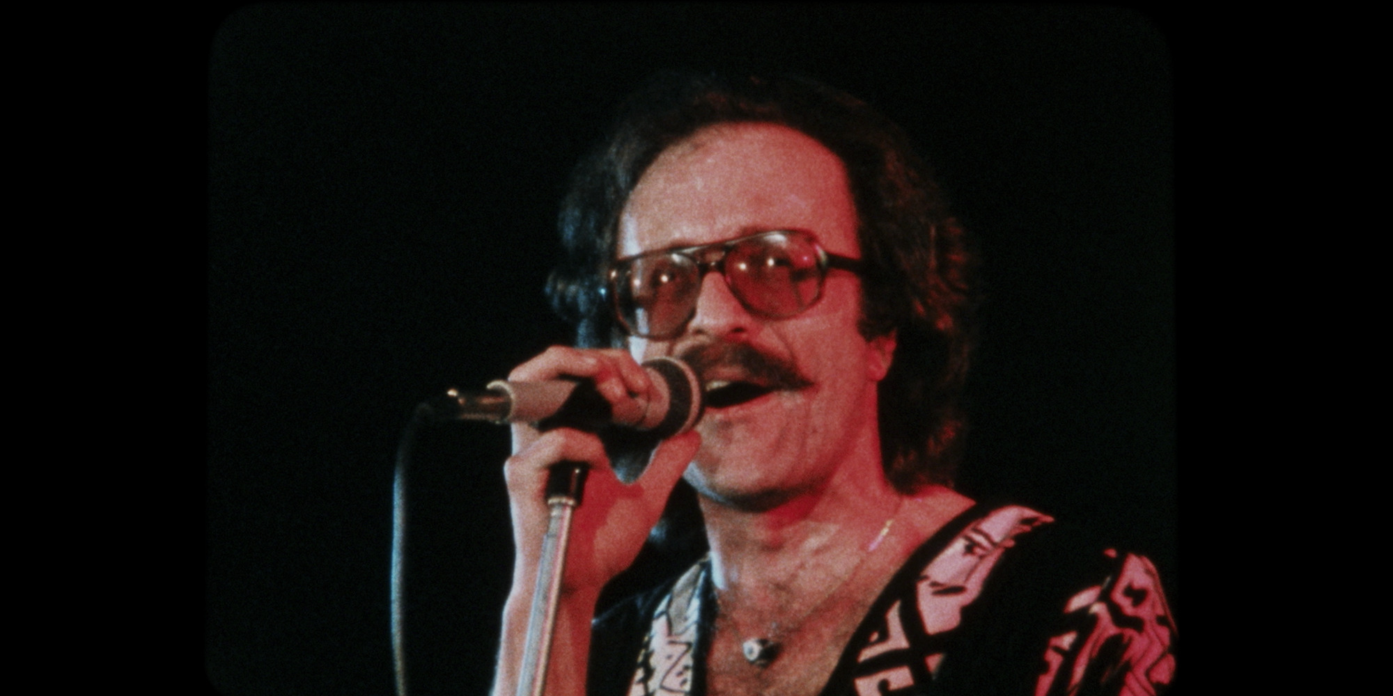 Ein Standbild aus dem Film 